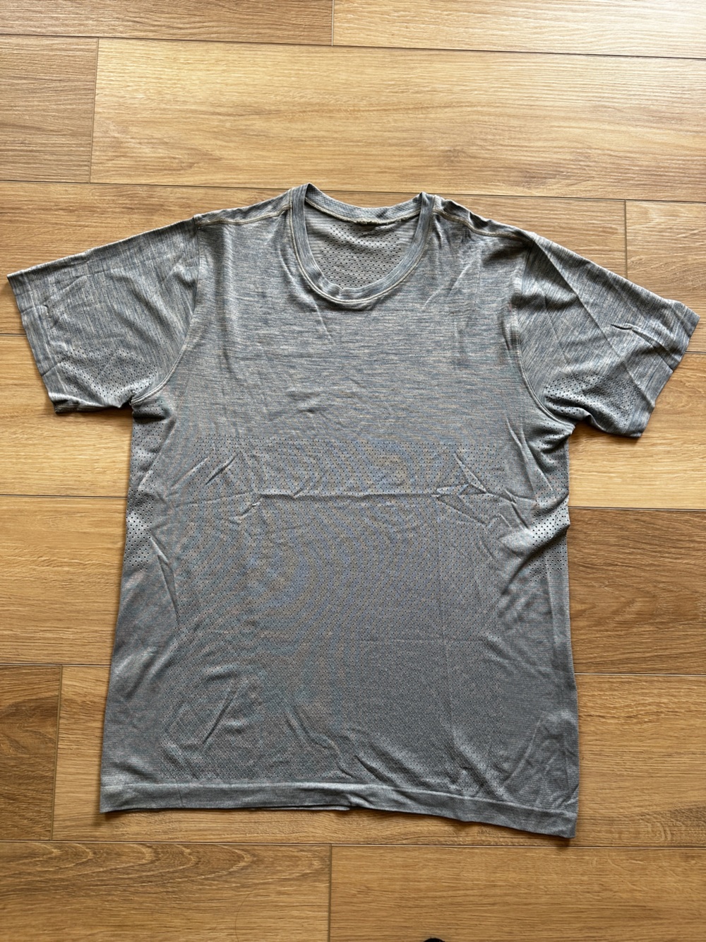 Lululemon metal Vent